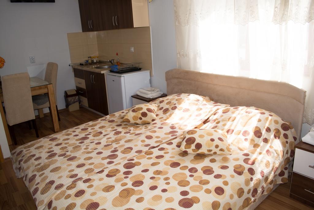 Villa Palma Guesthouse Mostar Kamer foto