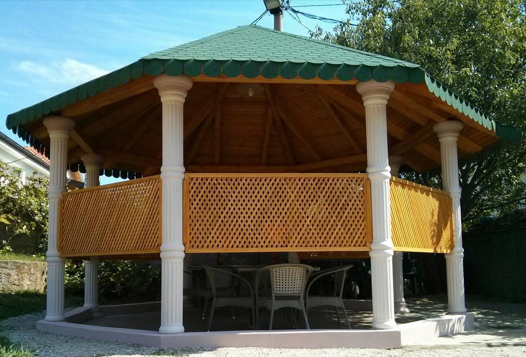 Villa Palma Guesthouse Mostar Buitenkant foto