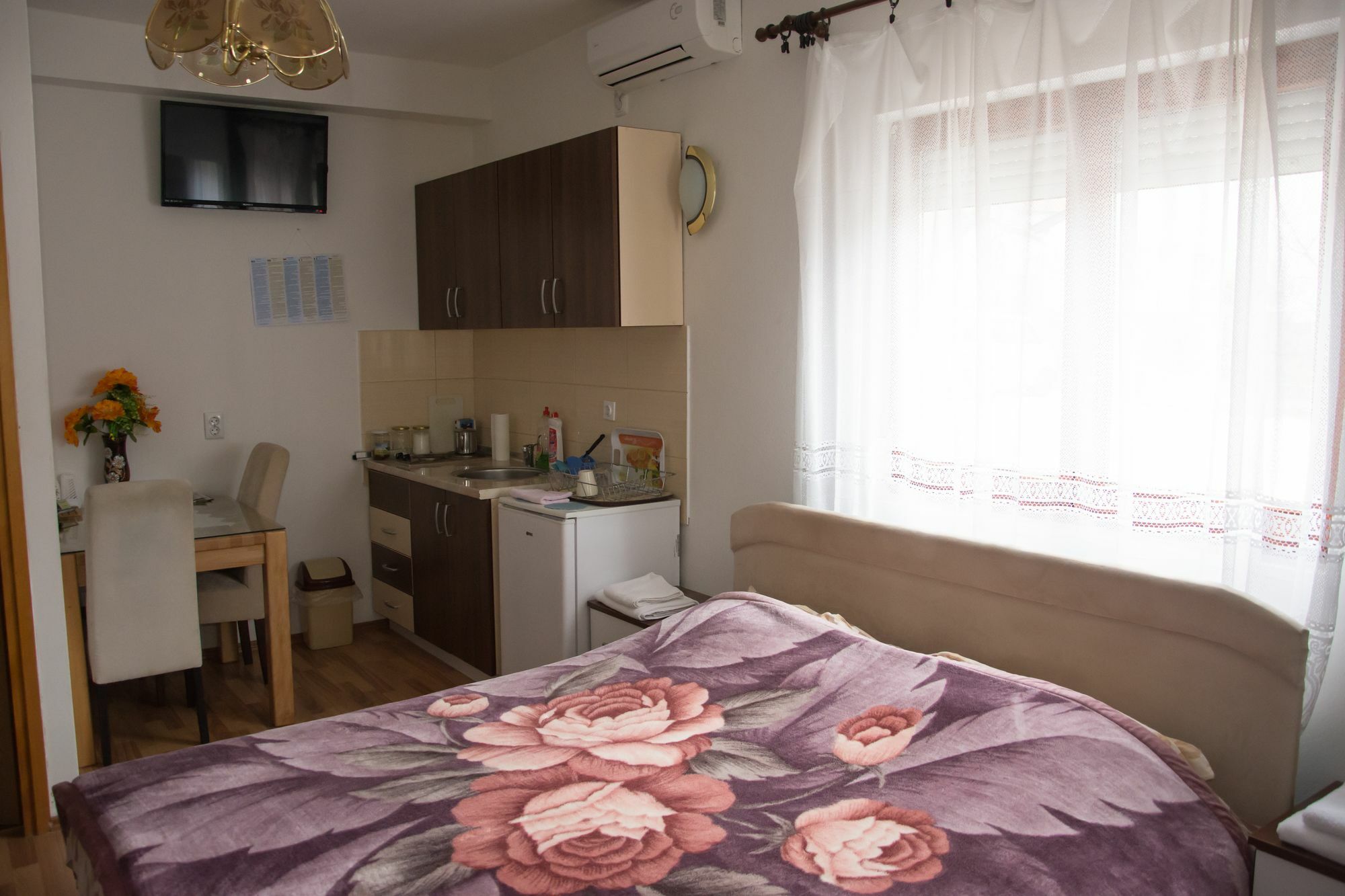 Villa Palma Guesthouse Mostar Buitenkant foto